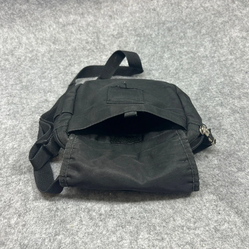 Extreme Unisex Small Crossbody Messenger Bag OS Black Nylon Multi Pocket Utility
